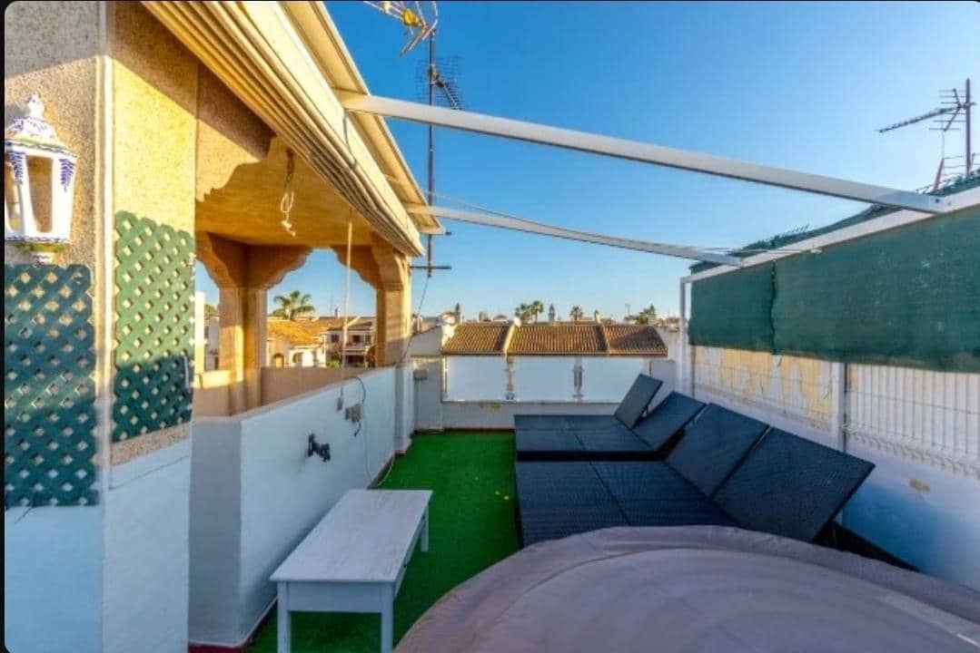 3 soveværelse Bungalow til salg i Torrevieja med swimmingpool - € 235.000 (Ref: 9152108)