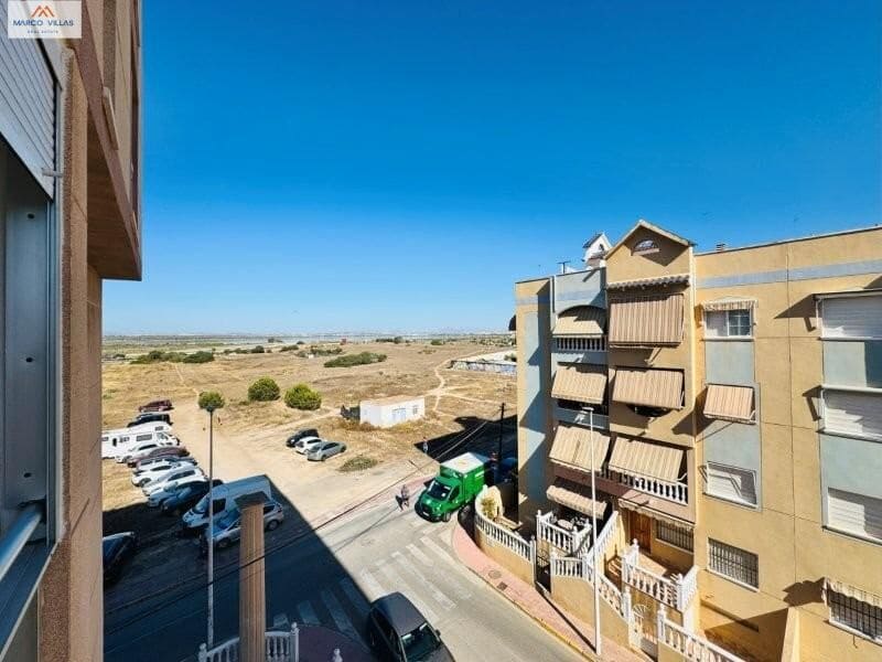 2 bedroom Apartment for sale in Torrevieja with pool garage - € 165,000 (Ref: 9152109)