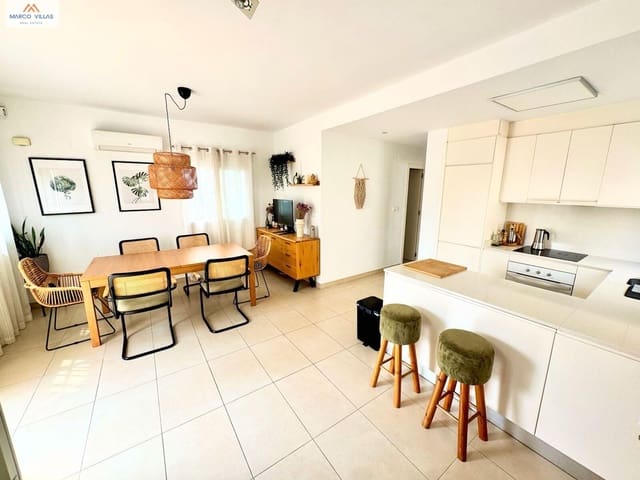 4 bedroom Villa for sale in San Fulgencio with pool - € 265,000 (Ref: 9160970)