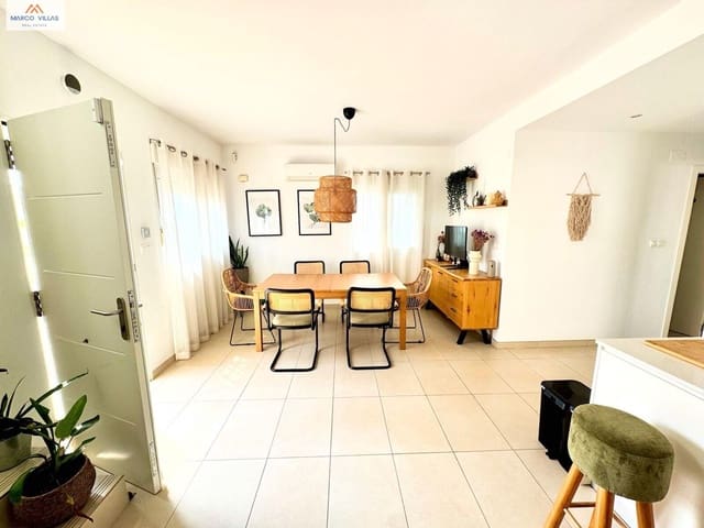 4 bedroom Villa for sale in San Fulgencio with pool - € 265,000 (Ref: 9160970)