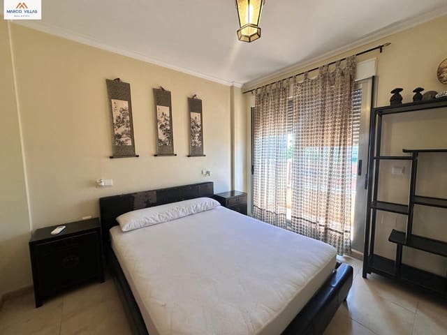 3 sypialnia Dom szeregowy na sprzedaż w Los Secanos, Guardamar del Segura z basenem garażem - 245 000 € (Ref: 9176431)
