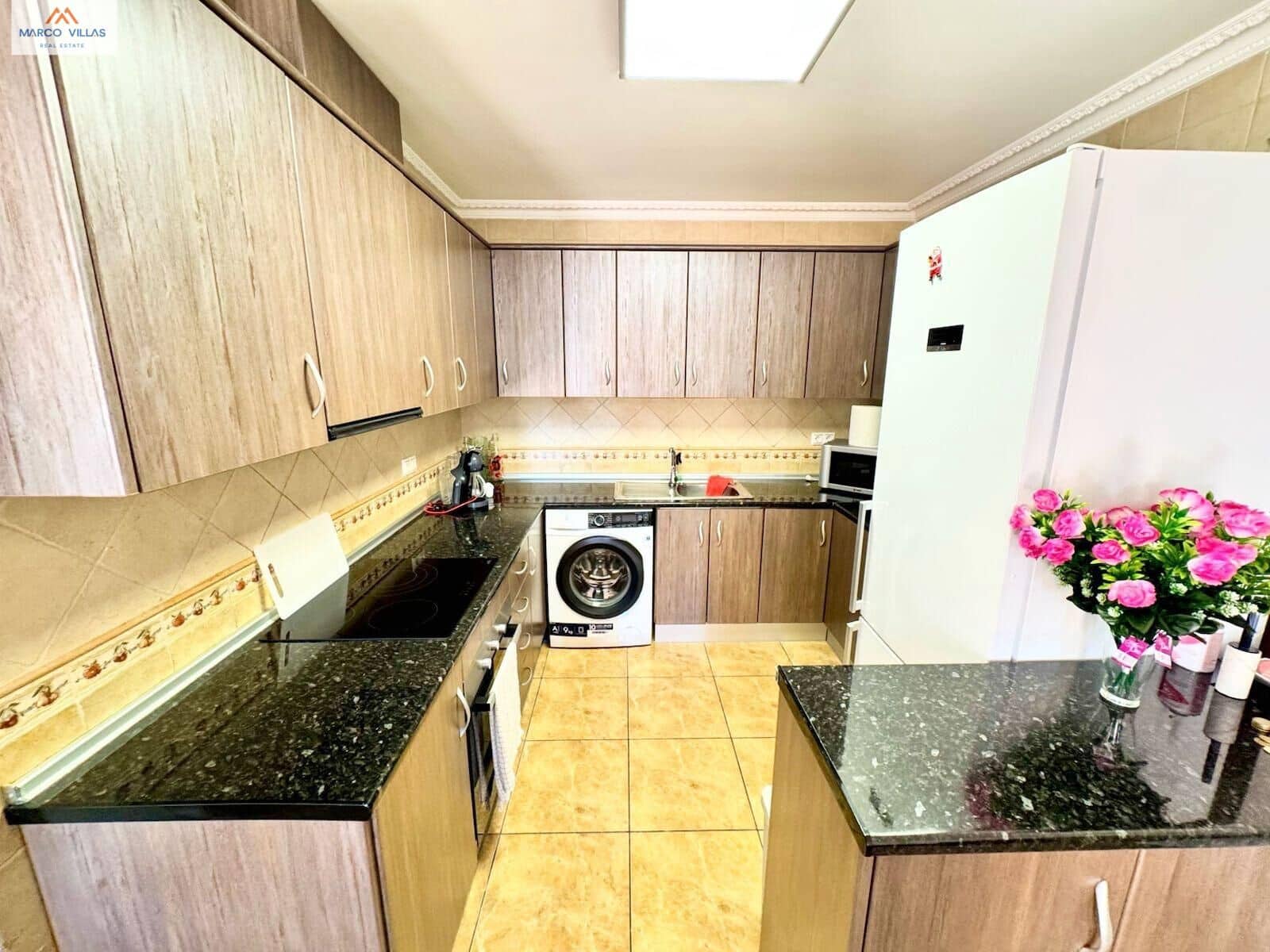 8 Zimmer Villa zu verkaufen in San Fulgencio mit Pool Garage - 950.000 € (Ref: 9236889)