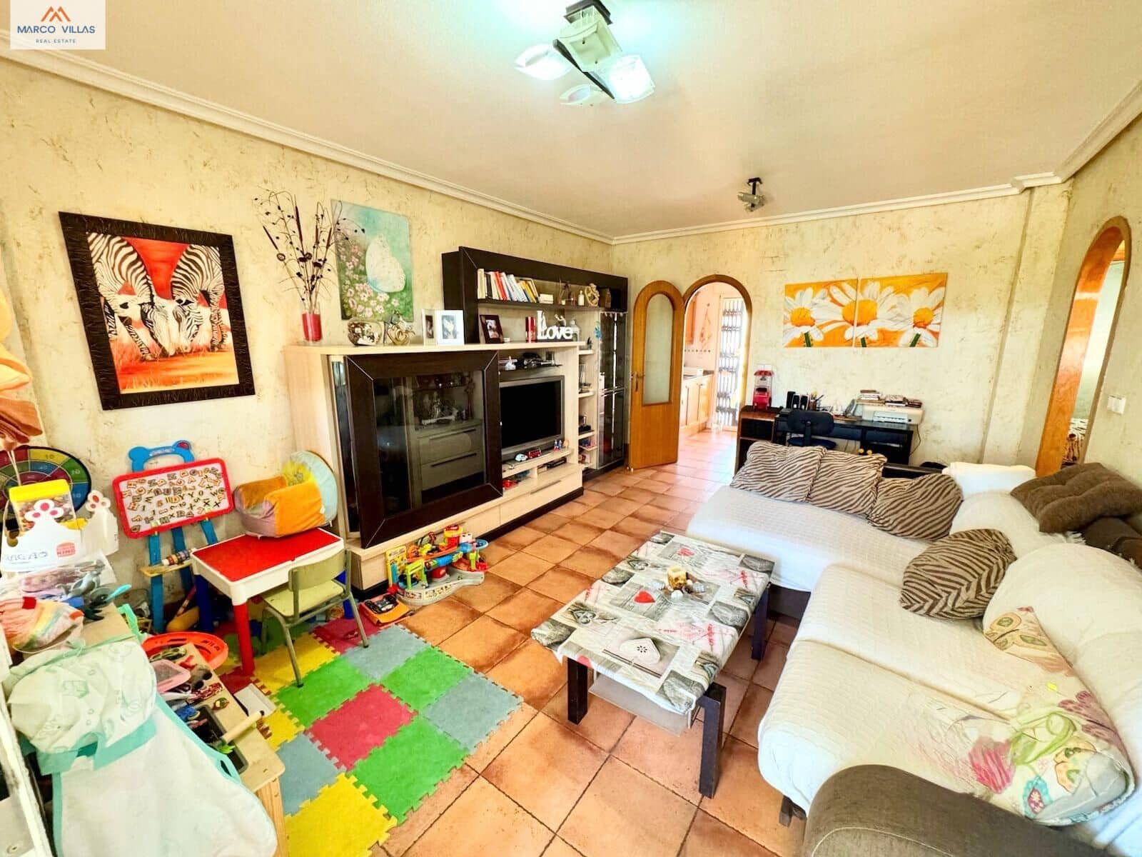 2 slaapkamer Rijtjeshuis te koop in San Fulgencio met zwembad - € 170.000 (Ref: 9291545)