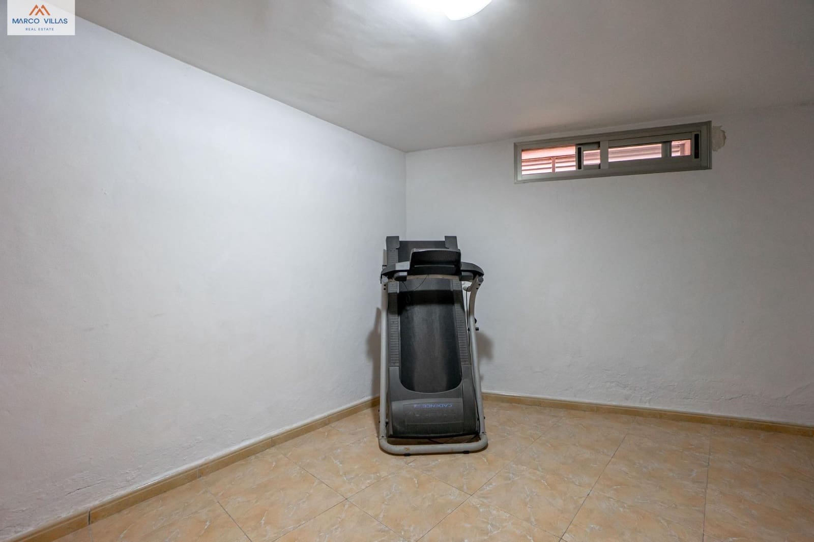 Chalet de 4 habitaciones en Rojales en venta con garaje - 389.000 € (Ref: 9355838)