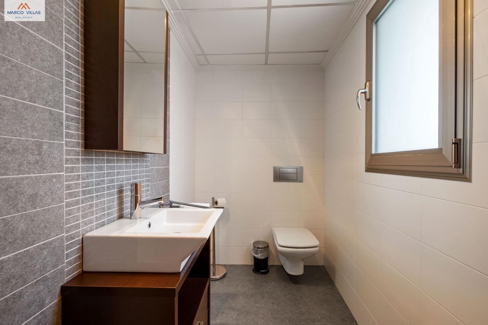 Chalet de 4 habitaciones en Rojales en venta con garaje - 389.000 € (Ref: 9355838)