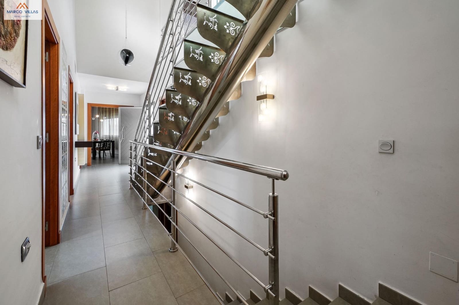 Chalet de 4 habitaciones en Rojales en venta con garaje - 389.000 € (Ref: 9355838)