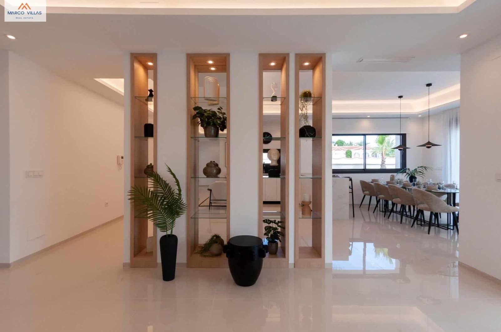 3 bedroom Villa for sale in Ciudad Quesada with pool - € 872,000 (Ref: 9379018)