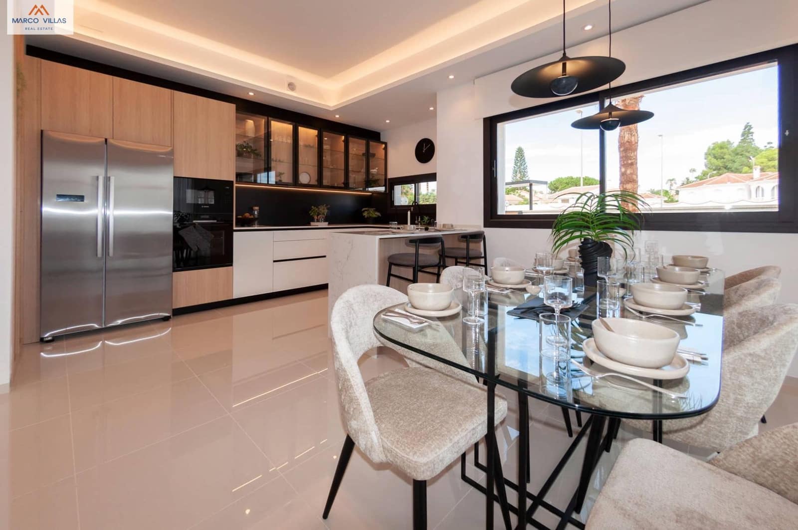 3 bedroom Villa for sale in Ciudad Quesada with pool - € 872,000 (Ref: 9379018)