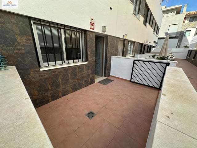 3 slaapkamer Bungalow te koop in Los Secanos, Guardamar del Segura met zwembad garage - € 185.000 (Ref: 9382834)