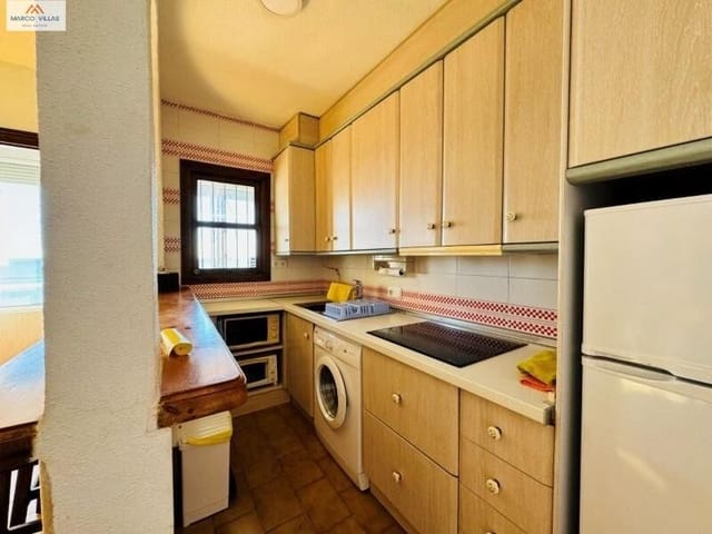 2 slaapkamer Appartement te koop in La Mata, Torrevieja met garage - € 220.000 (Ref: 9427206)