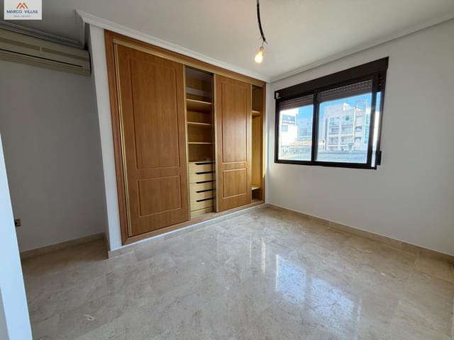 3 makuuhuone Asunto myytävänä paikassa Zona Pueblo, Guardamar del Segura - 170 000 € (Ref: 9470690)