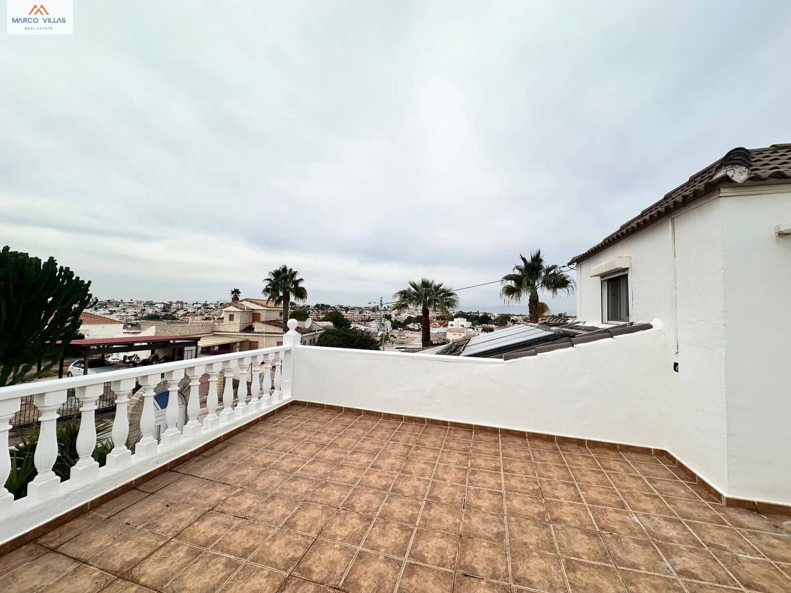 4 sypialnia Willa na sprzedaż w San Fulgencio z basenem garażem - 519 990 € (Ref: 9472973)