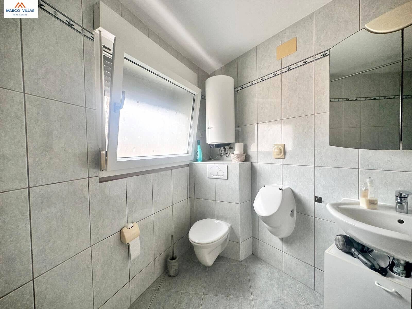 4 bedroom Villa for sale in San Fulgencio with pool garage - € 519,990 (Ref: 9472973)