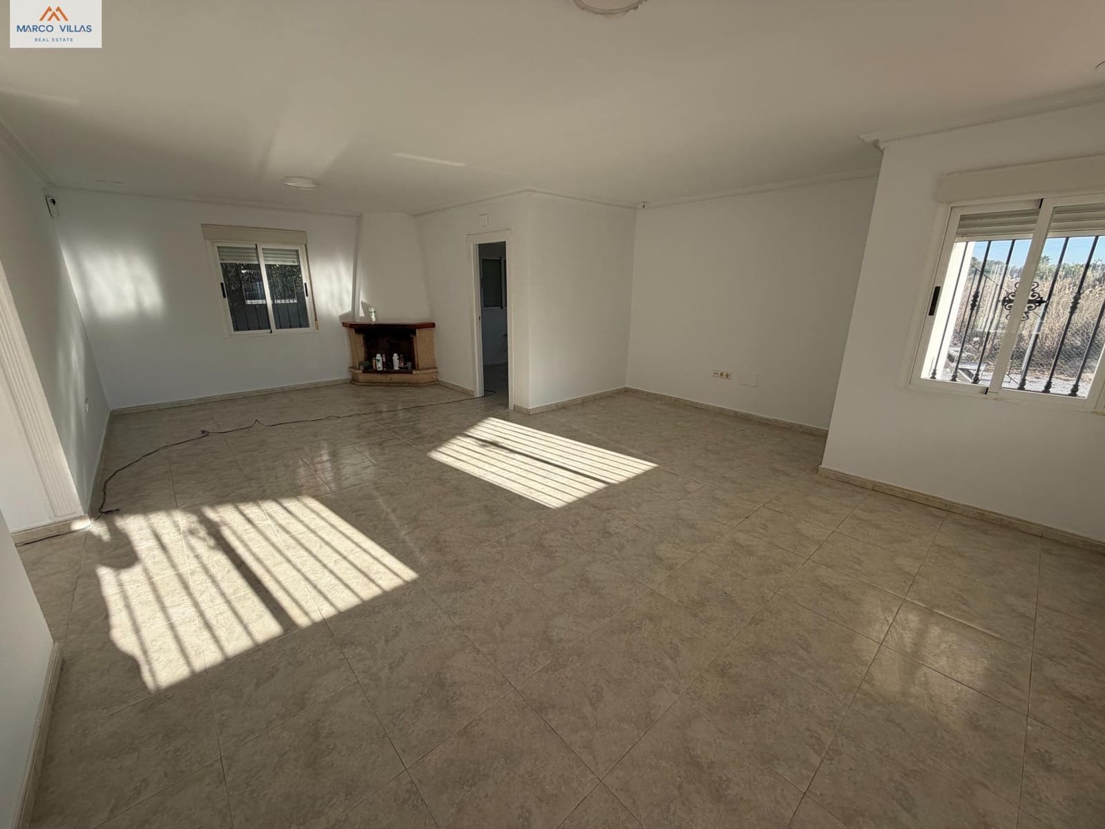 3 soveværelse Villa til salg i La Hoya med swimmingpool - € 298.900 (Ref: 9518898)