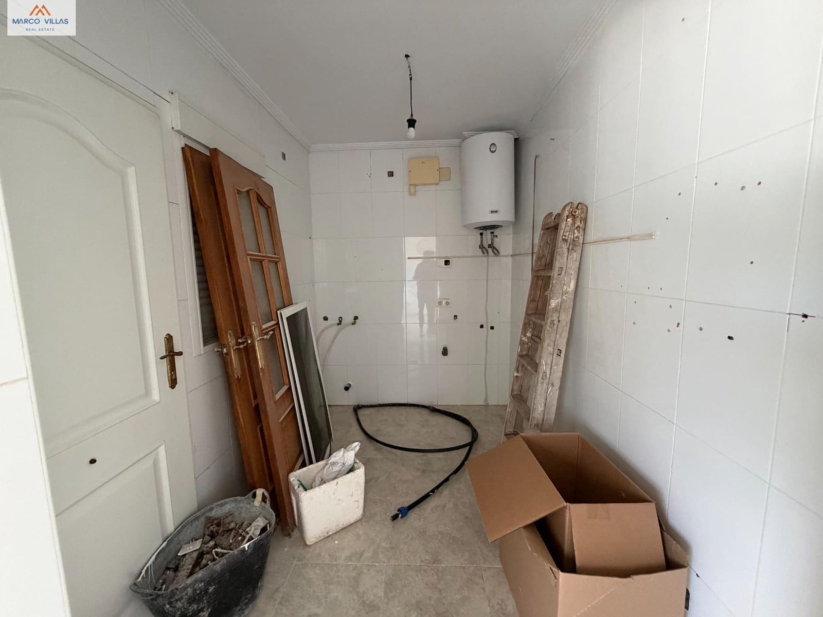 3 soveværelse Villa til salg i La Hoya med swimmingpool - € 298.900 (Ref: 9518898)