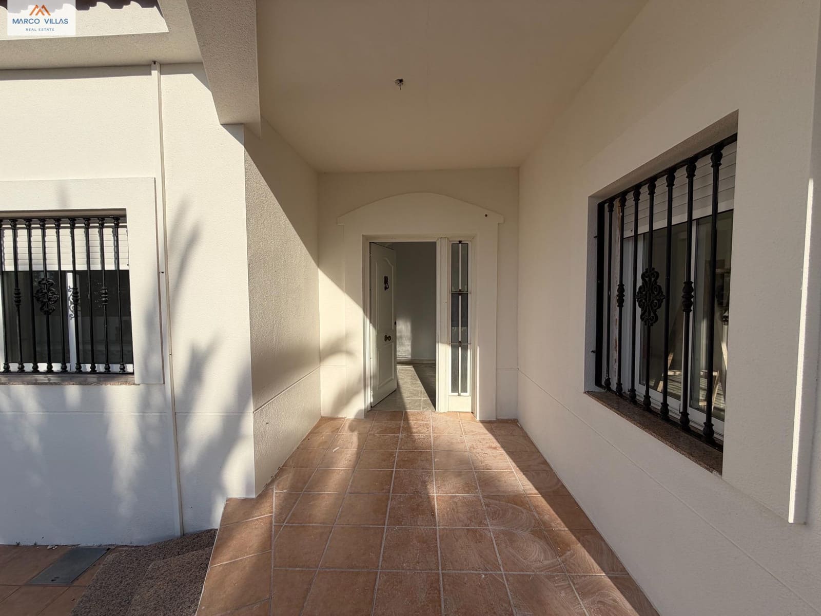 3 soveværelse Villa til salg i La Hoya med swimmingpool - € 298.900 (Ref: 9518898)