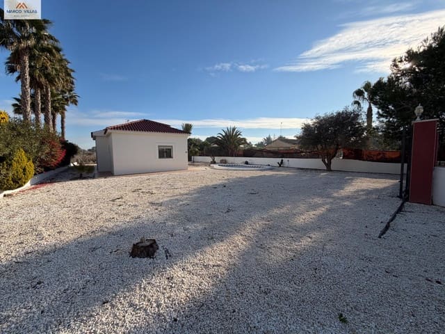 3 soveværelse Villa til salg i La Hoya, Elche / Elx med swimmingpool - € 298.900 (Ref: 9518898)