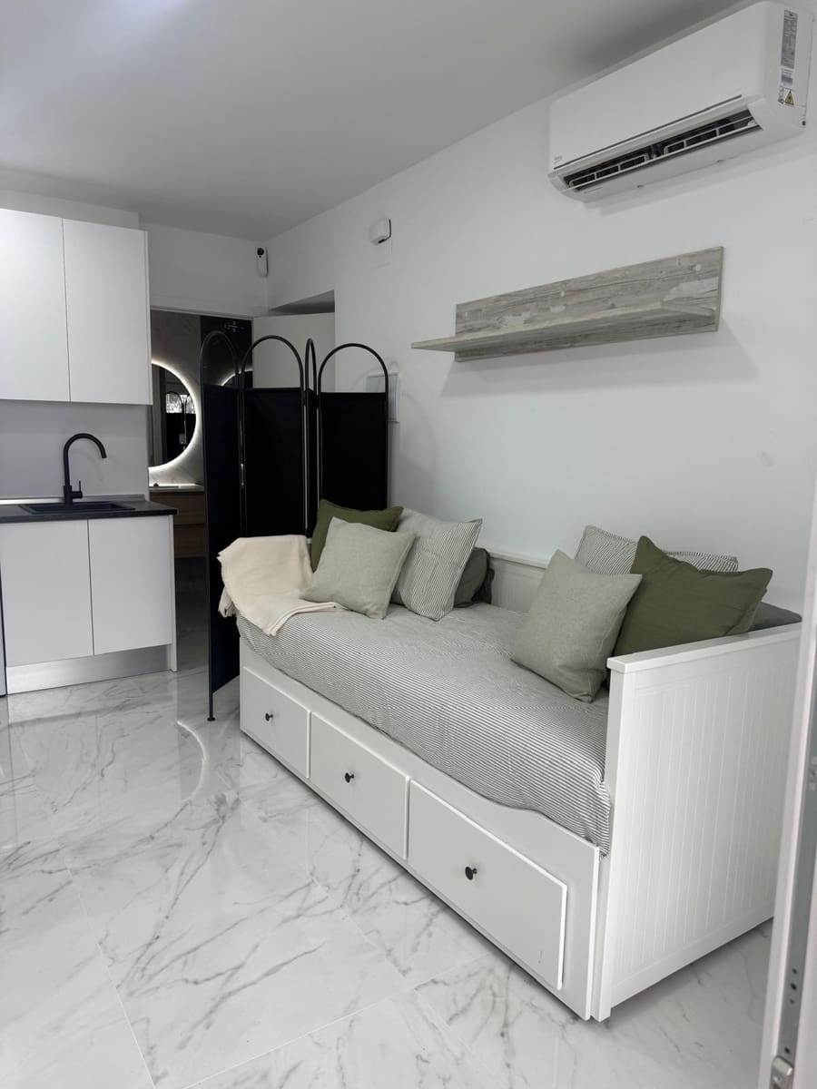 1 Zimmer Apartment zu verkaufen in Ciudad Quesada mit Pool - 94.900 € (Ref: 9543602)