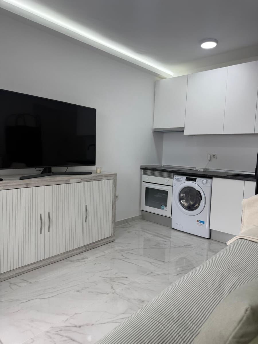 1 Zimmer Apartment zu verkaufen in Ciudad Quesada mit Pool - 94.900 € (Ref: 9543602)