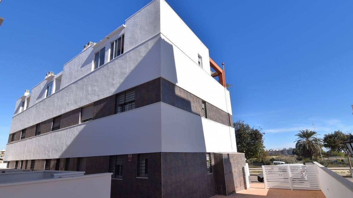 3 bedroom Terraced Villa for sale in Guardamar del Segura with pool garage - € 287,000 (Ref: 9596126)