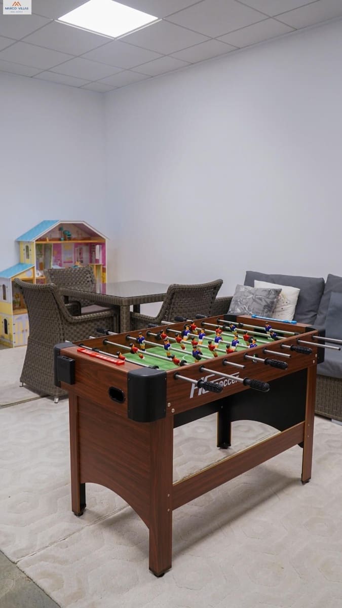 5 bedroom Villa for sale in San Fulgencio with pool garage - € 1,500,000 (Ref: 9604964)