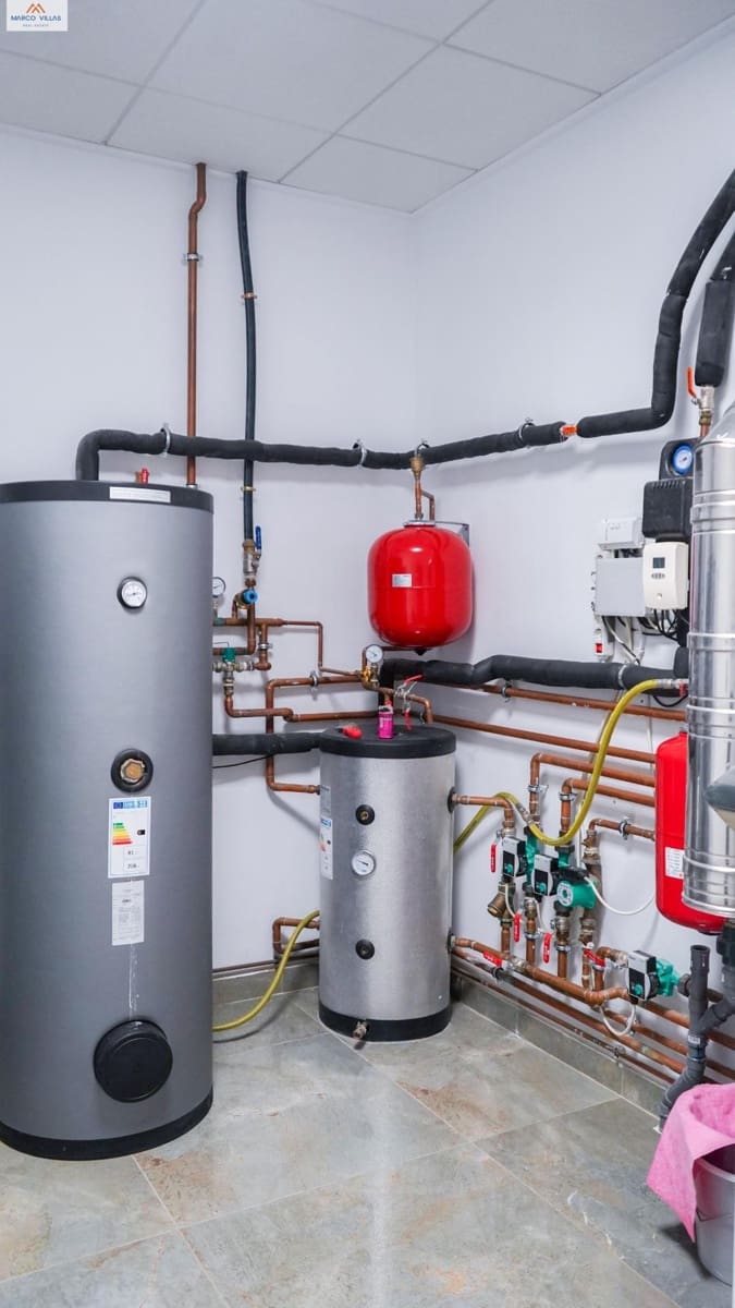 5 bedroom Villa for sale in San Fulgencio with pool garage - € 1,500,000 (Ref: 9604964)