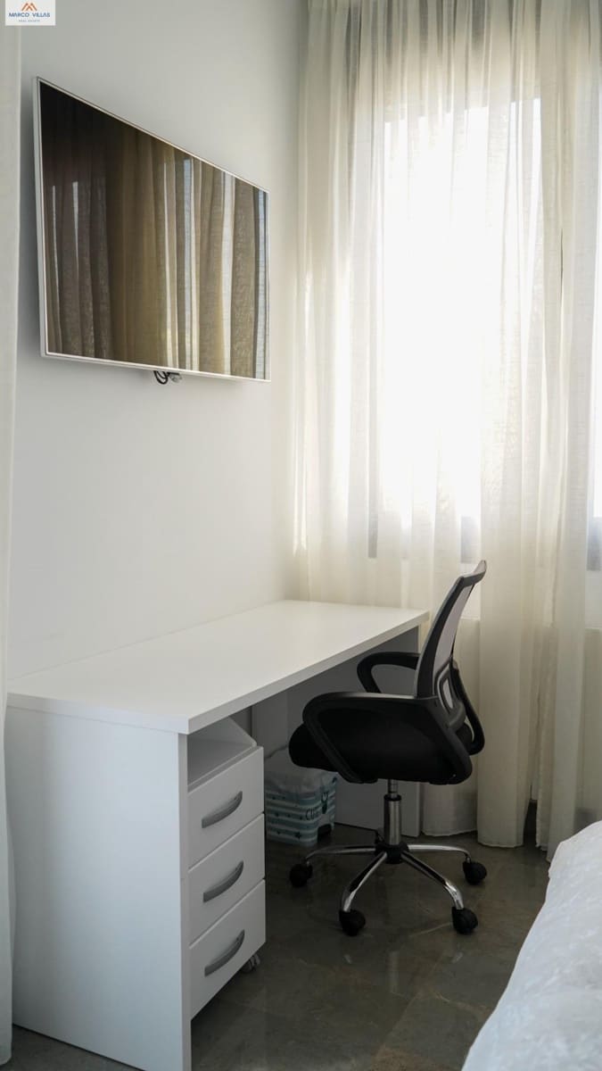 5 bedroom Villa for sale in San Fulgencio with pool garage - € 1,500,000 (Ref: 9604964)