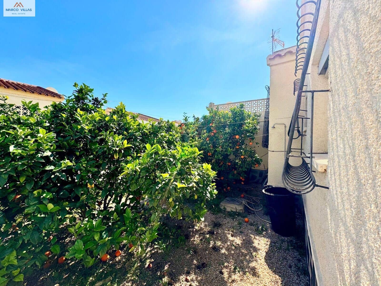 3 sypialnia Willa na sprzedaż w San Fulgencio z garażem - 150 000 € (Ref: 9627487)