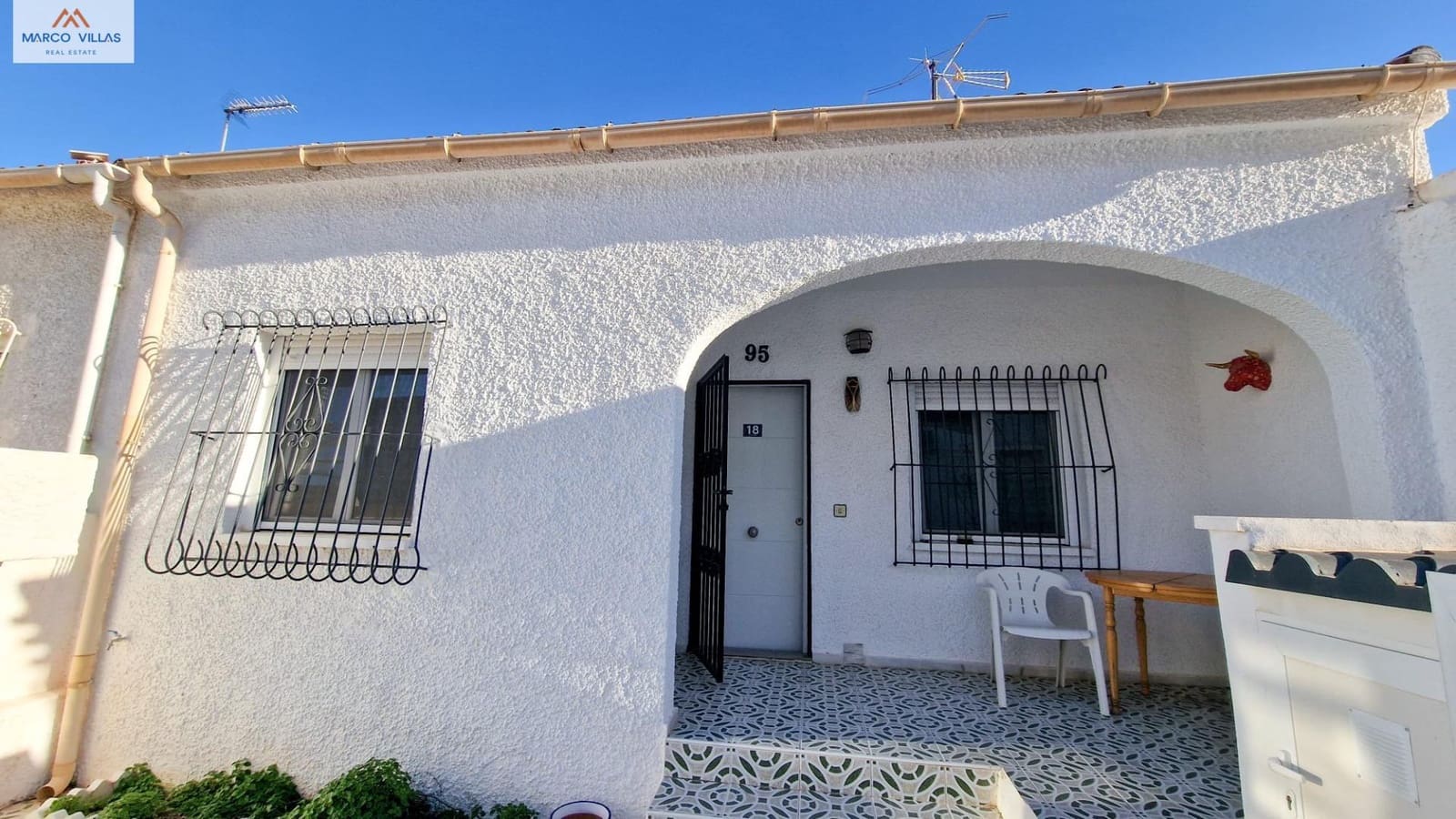 3 slaapkamer Rijtjeshuis te koop in San Fulgencio - € 120.000 (Ref: 9627488)