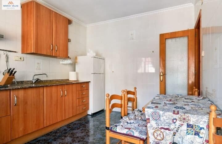 4 bedroom Apartment for sale in Guardamar del Segura with garage - € 285,000 (Ref: 9648102)