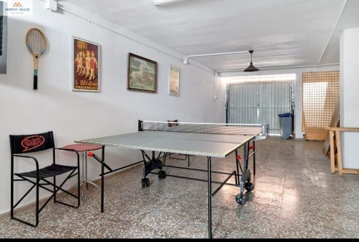 4 bedroom Apartment for sale in Guardamar del Segura with garage - € 285,000 (Ref: 9648102)