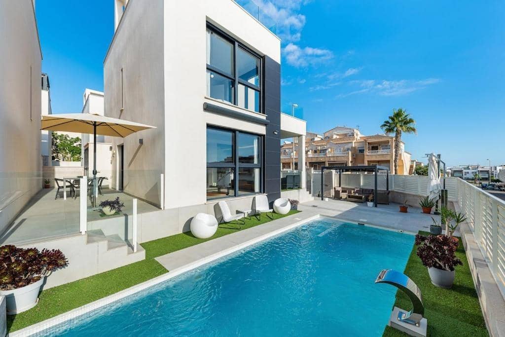 2 camera da letto Villa in vendita in Orihuela Costa con piscina - 750.000 € (Rif: 9666484)