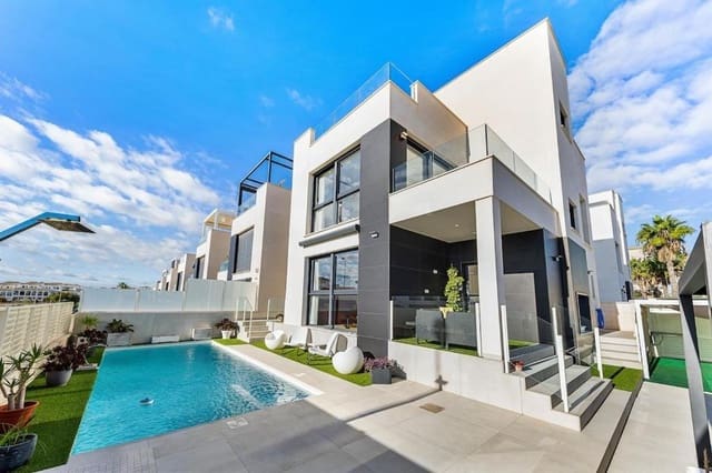 2 Zimmer Villa zu verkaufen in Orihuela Costa, Orihuela mit Pool - 750.000 € (Ref: 9666484)