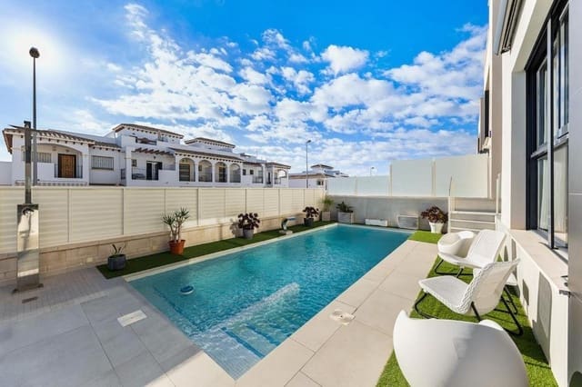 2 Zimmer Villa zu verkaufen in Orihuela Costa, Orihuela mit Pool - 750.000 € (Ref: 9666484)