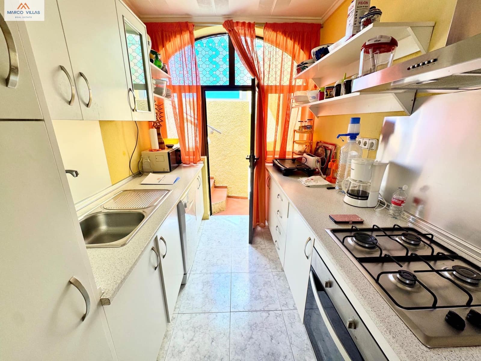 3 bedroom Villa for sale in San Fulgencio with garage - € 185,000 (Ref: 9695334)