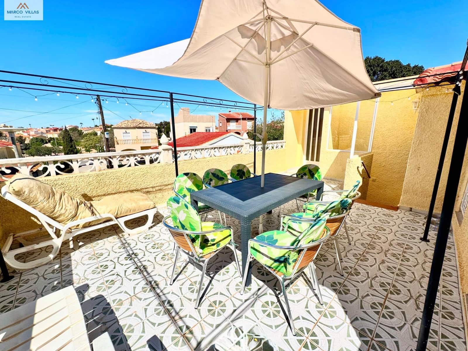 3 bedroom Villa for sale in San Fulgencio with garage - € 185,000 (Ref: 9695334)