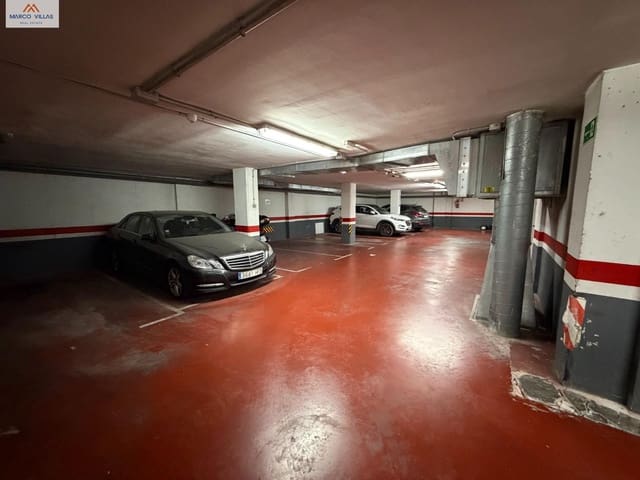 Garage till salu i Guardamar del Segura - 15 000 € (Ref: 9752025)