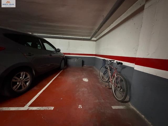 Garage till salu i Guardamar del Segura - 15 000 € (Ref: 9752025)