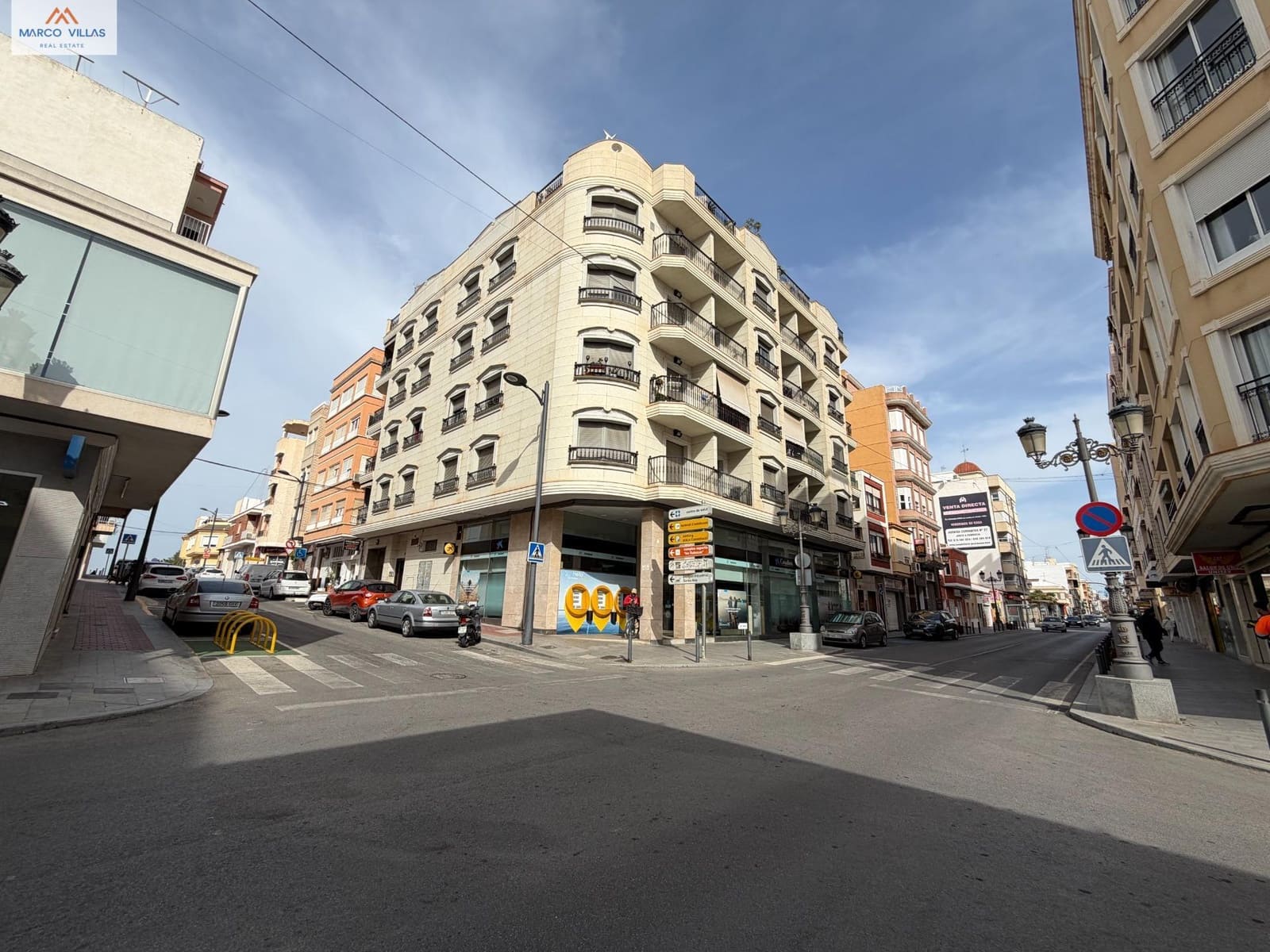 Garage till salu i Guardamar del Segura - 15 000 € (Ref: 9752025)