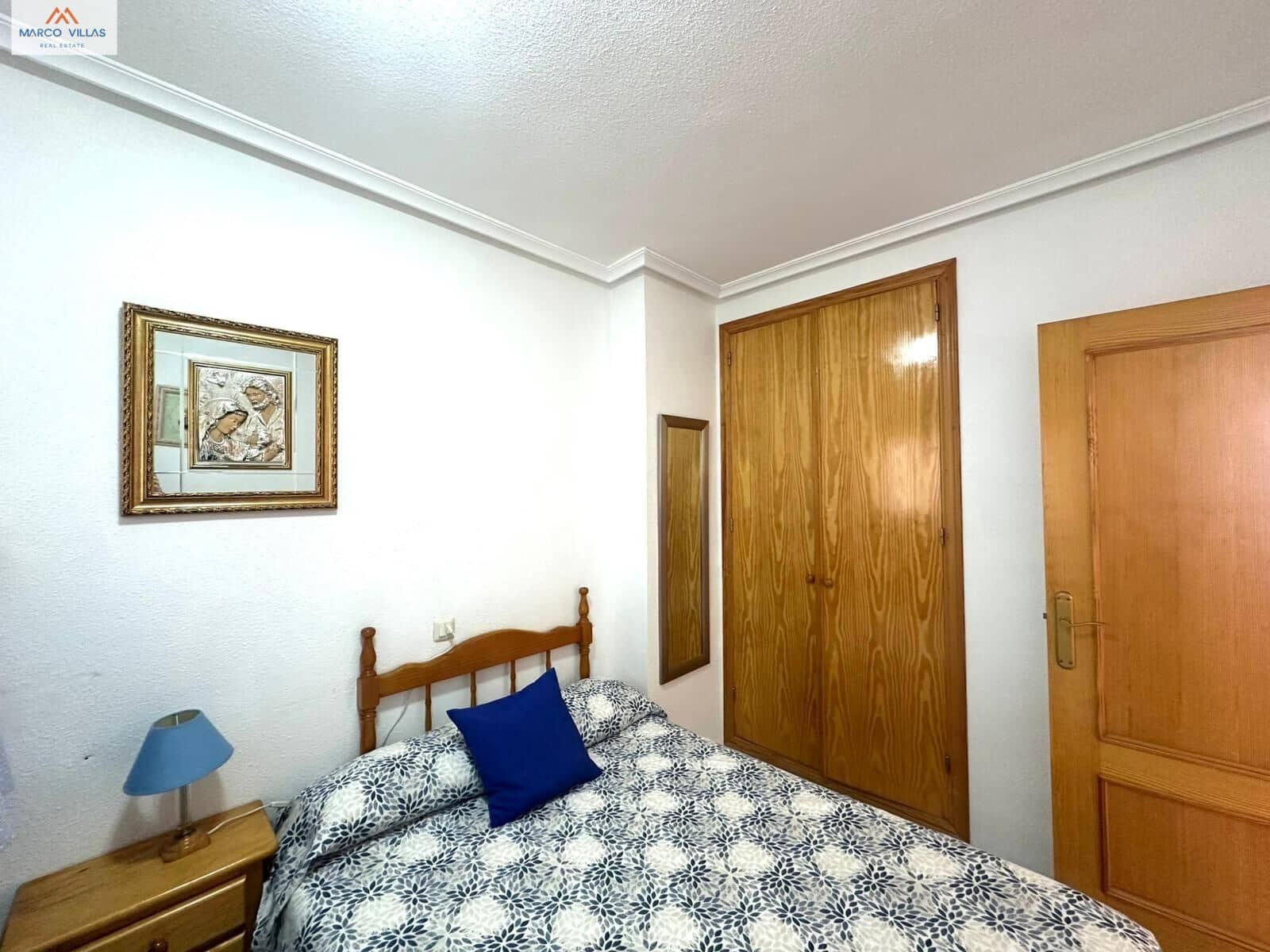 1 bedroom Apartment for sale in Torrevieja with pool - € 155,000 (Ref: 9752026)