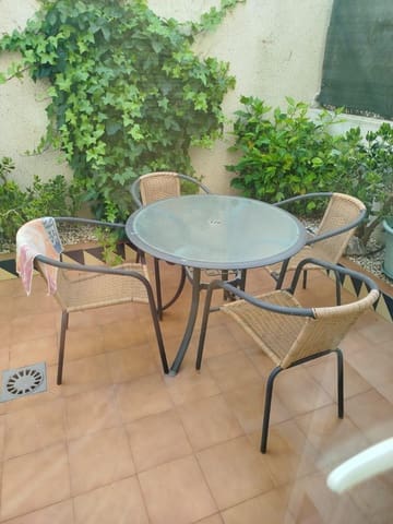 2 makuuhuone Bungalow myytävänä paikassa Guardamar del Segura mukana uima-altaan - 159 000 € (Ref: 9755672)