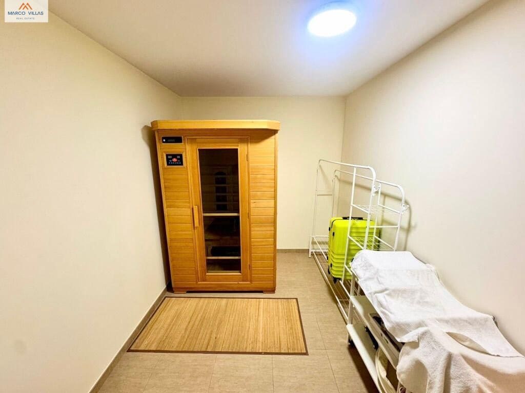 7 soverom Villa til salgs i San Fulgencio med svømmebasseng garasje - € 699 000 (Ref: 9778125)