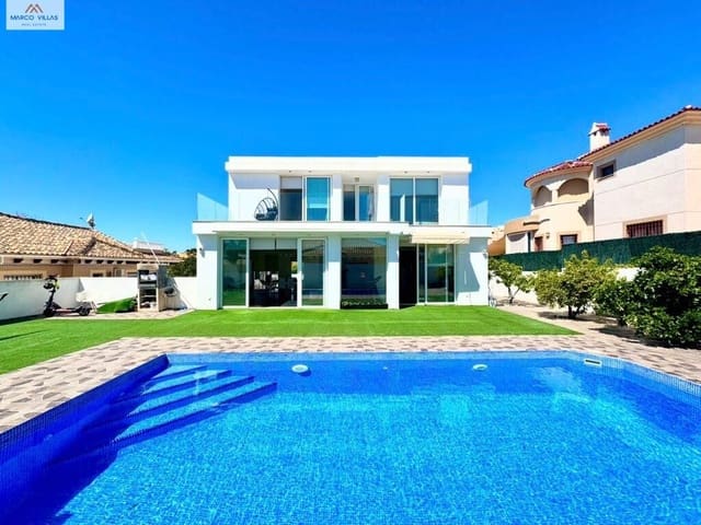 7 sypialnia Willa na sprzedaż w San Fulgencio z basenem garażem - 699 000 € (Ref: 9778125)