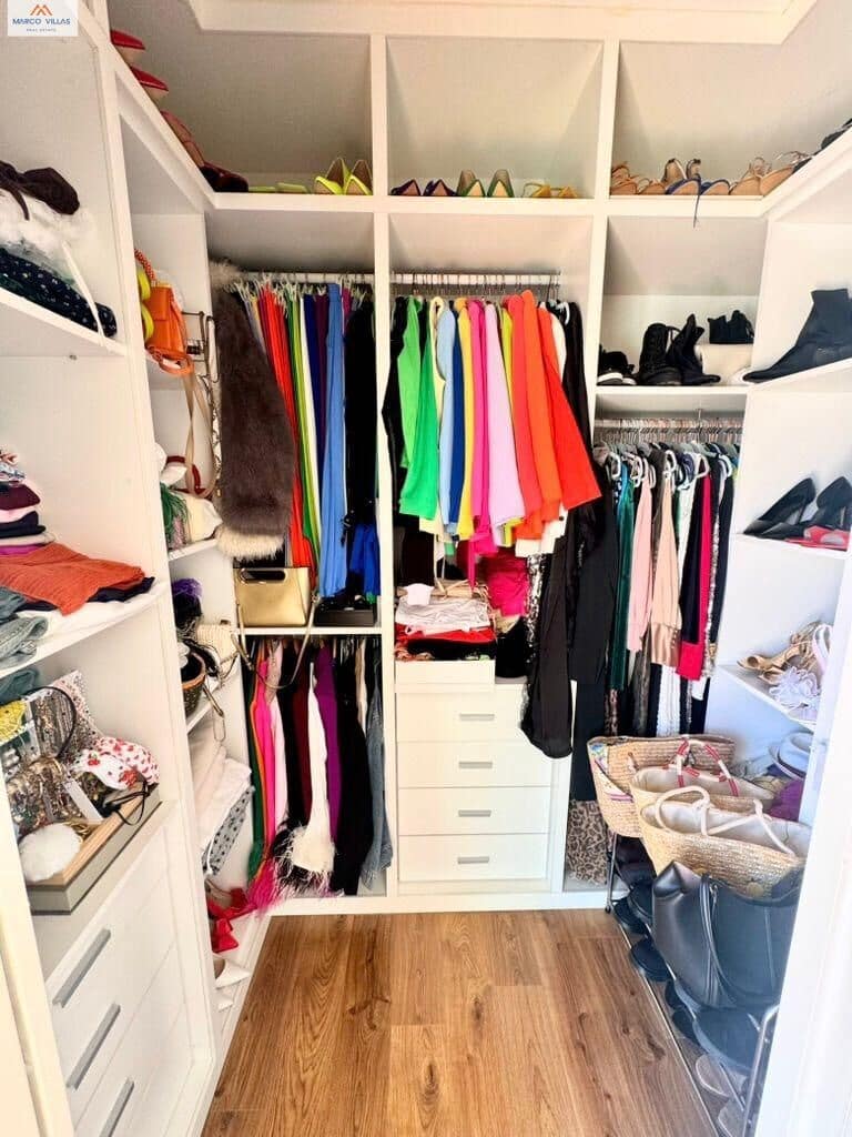 7 soverom Villa til salgs i San Fulgencio med svømmebasseng garasje - € 699 000 (Ref: 9778125)