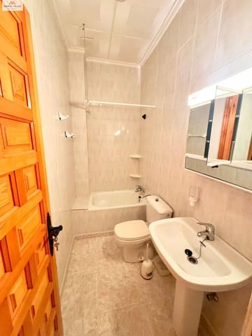 2 slaapkamer Rijtjeshuis te koop in San Fulgencio - € 120.000 (Ref: 9788392)