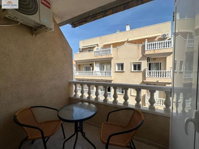 Apartamento de 2 habitaciones en Torrevieja en venta - 199.000 € (Ref: 9791048)