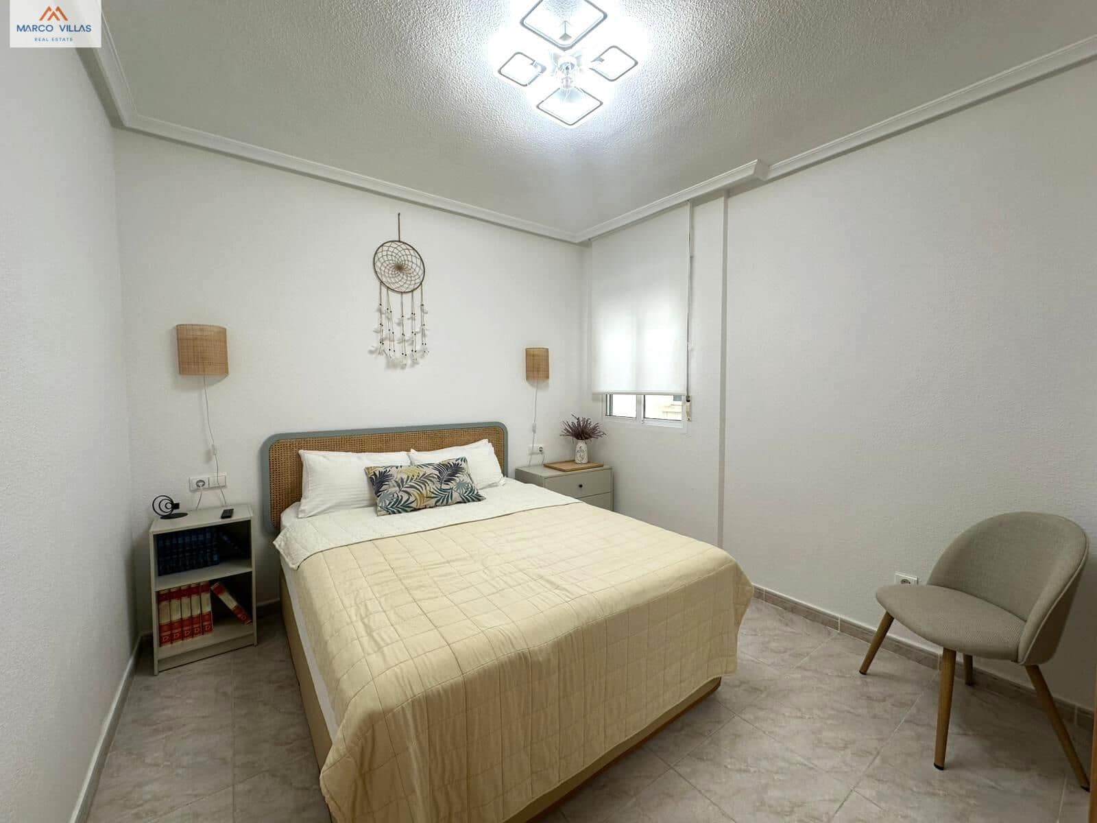 2 bedroom Apartment for sale in Torrevieja - € 193,000 (Ref: 9791048)