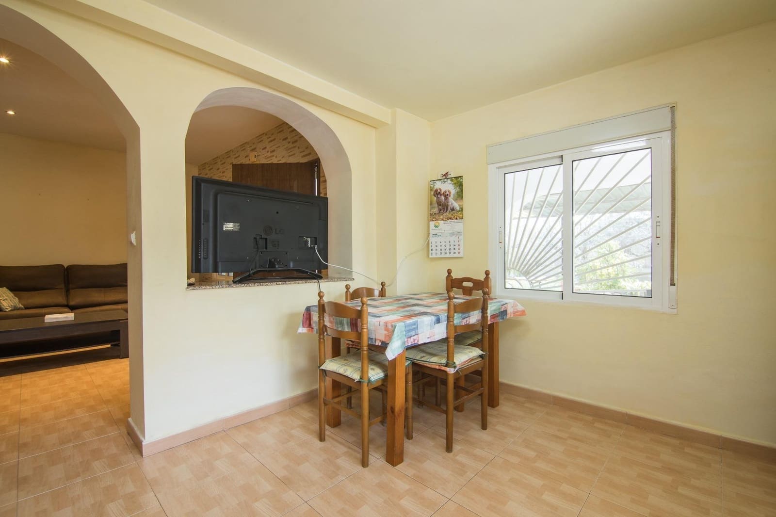 4 soveværelse Villa til salg i Algoda med swimmingpool - € 329.000 (Ref: 9797079)