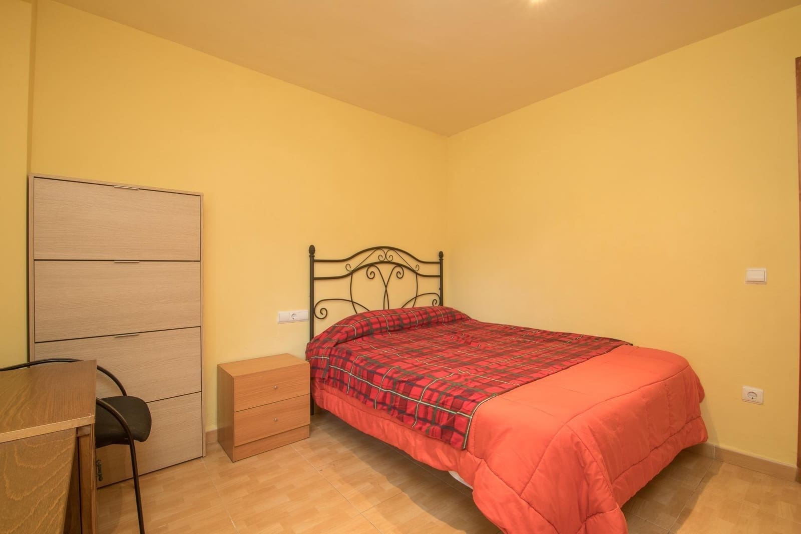 4 soveværelse Villa til salg i Algoda med swimmingpool - € 329.000 (Ref: 9797079)