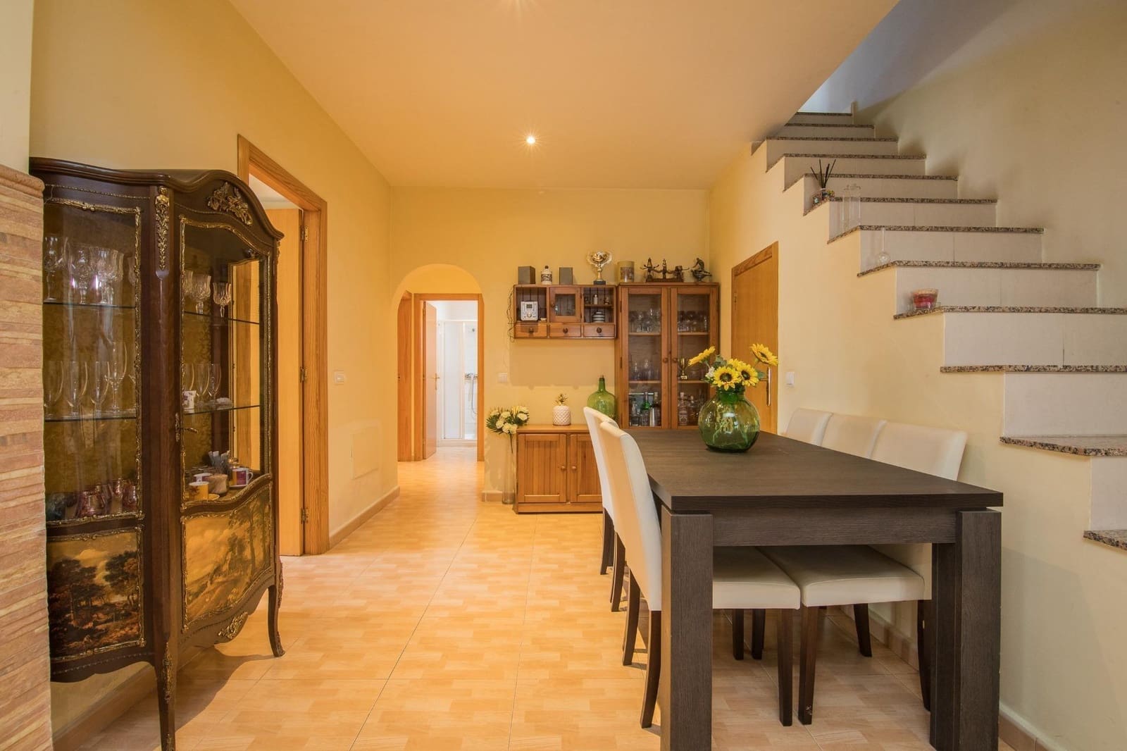 4 soveværelse Villa til salg i Algoda med swimmingpool - € 329.000 (Ref: 9797079)